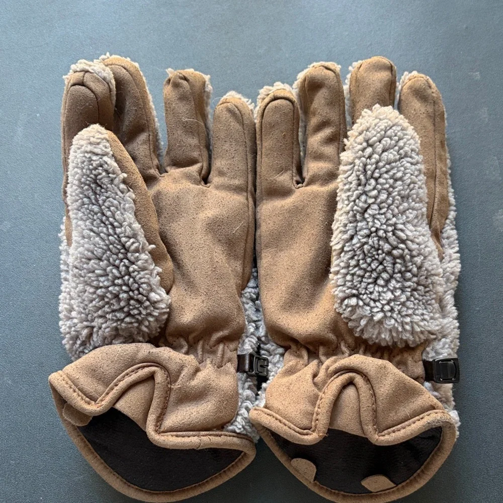 Carhartt Fleece Sherpa Gloves in Beige Size Large